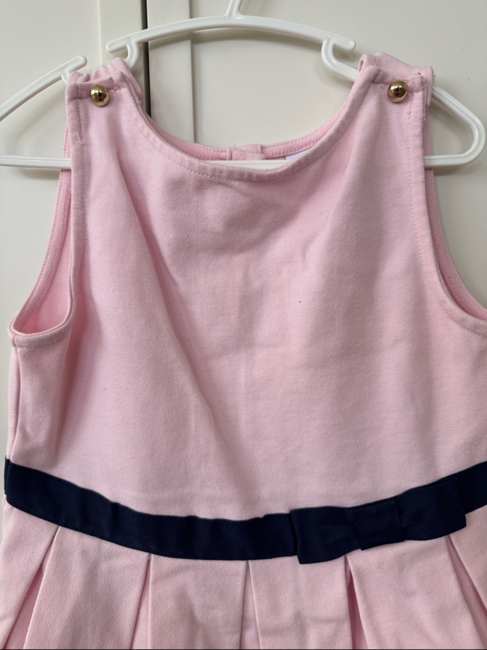 JANIE & JACK Girls' Pink Sleeveless Pleated Dress with Navy Waistband - SZ 6 - Picture 2 of 5